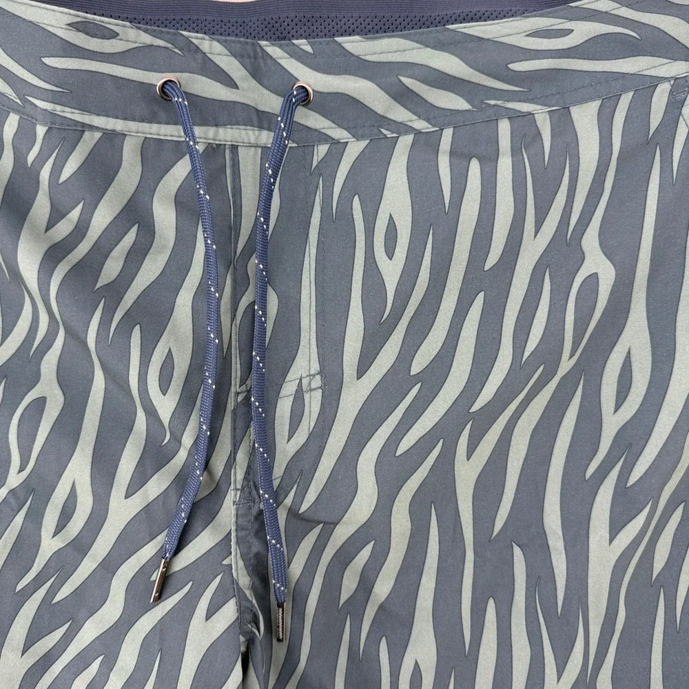 Fair Harbor Mens Board Shorts Size L Green Grey Zebra Print Recycled Stretch
